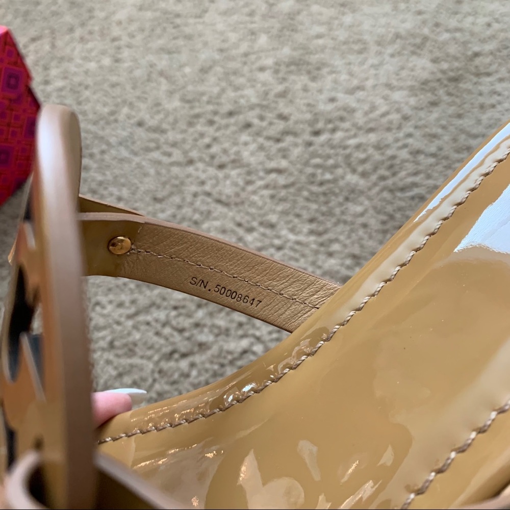 NEW 10.5 Tory Burch Miller Patent Leather Sand - Picture 10 of 11